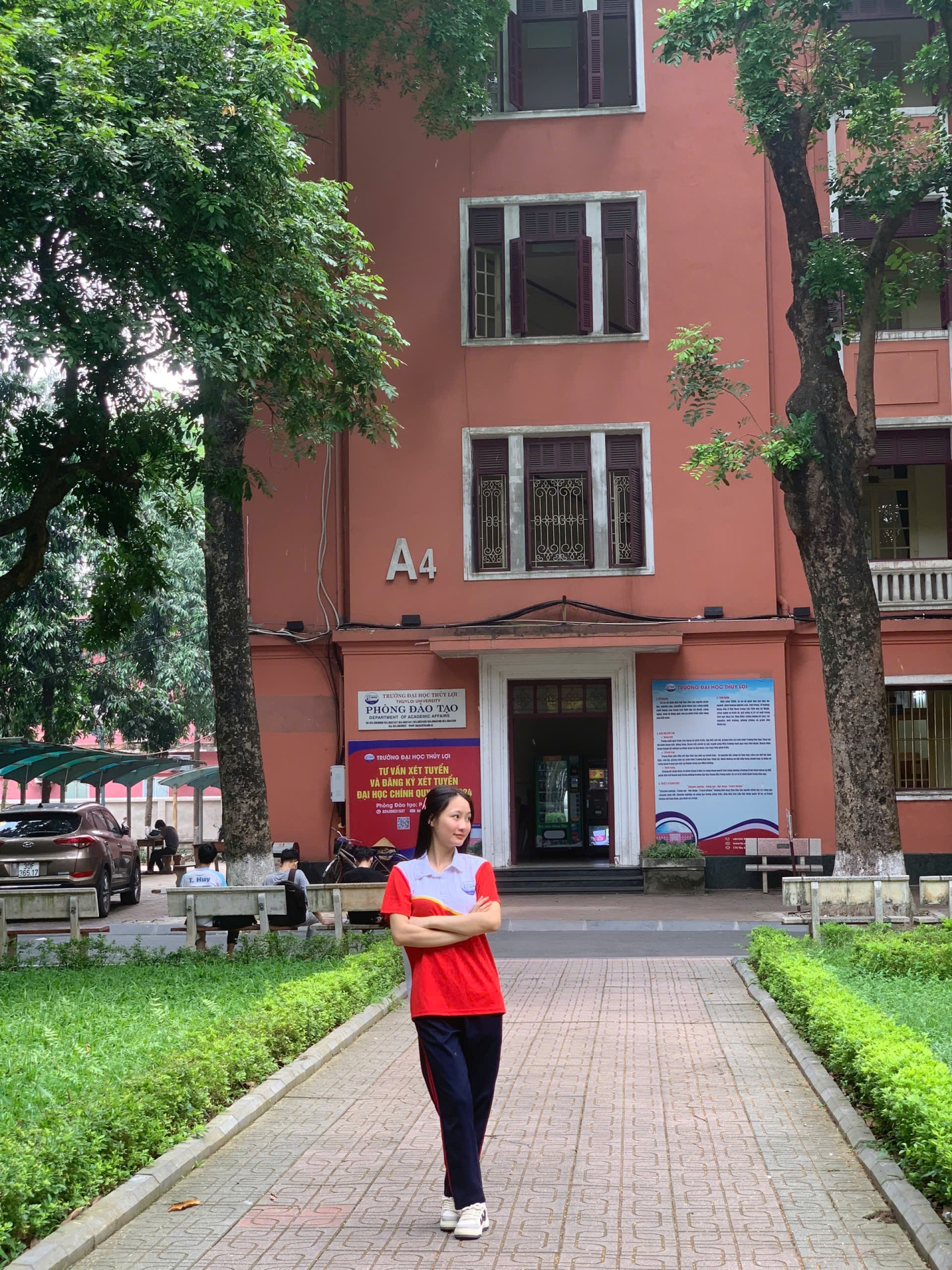 đạt học bổng xuất sắc-trường đại học Thủy Lợi-TLU)